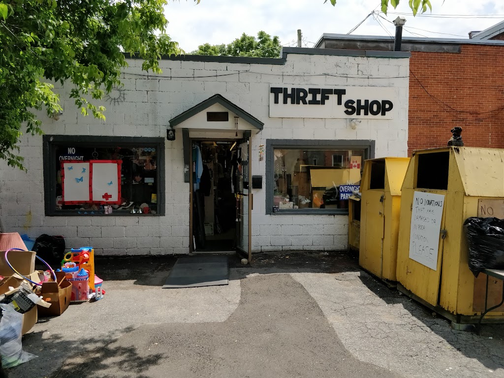 Thrift King | 10 Franklin St, Carleton Place, ON K7C 2V4, Canada | Phone: (613) 899-8542