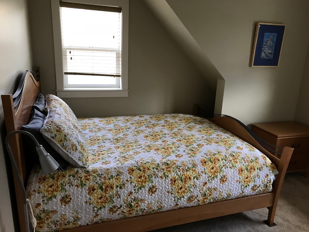 Silverstar Foothills Suite | 6523 Blackcomb Pl, Vernon, BC V1B 4E1, Canada | Phone: (403) 870-3001