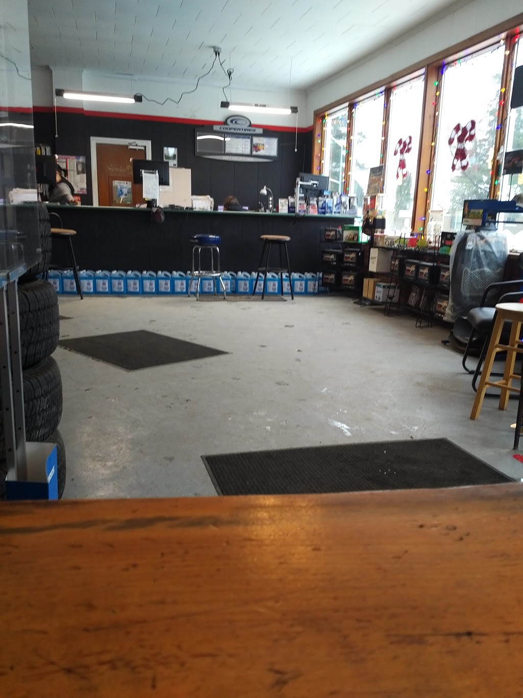 Waynes Tire Discounter | 696 Muskoka Rd N, Gravenhurst, ON P1P 1E7, Canada | Phone: (705) 687-2552