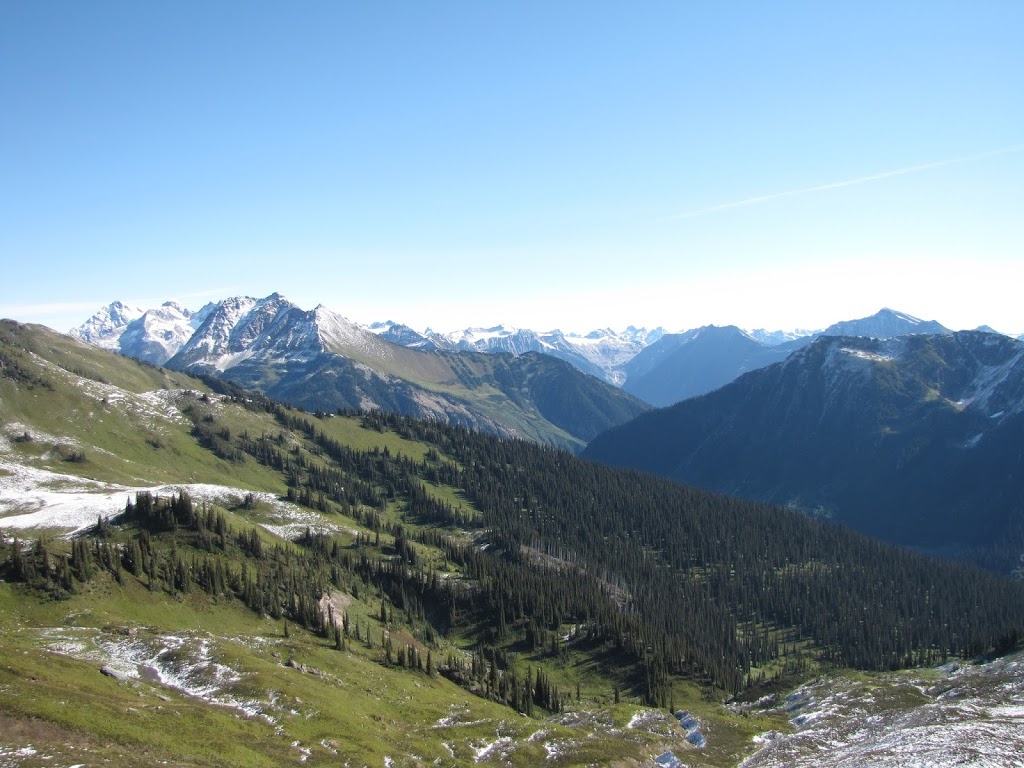 Hunters Union | 29 MacKenzie Rd, Salmon Arm, BC V1E 2Y3, Canada | Phone: (250) 832-5508