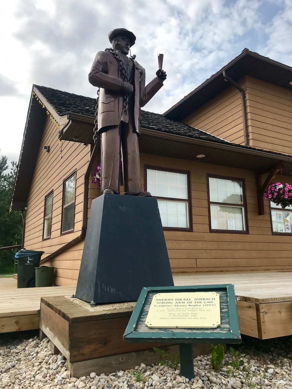 Stony Plain & District Chamber of Commerce & Visitor Information | 4815 44 Avenue, Stony Plain, AB T7Z 1V5, Canada | Phone: (780) 963-4545