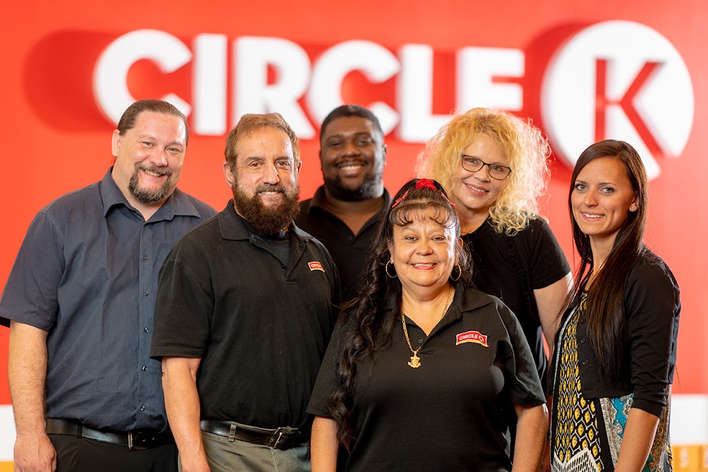 Circle K | 14943 Deer Ridge Dr SE, Calgary, AB T2J 6A9, Canada | Phone: (403) 225-0656