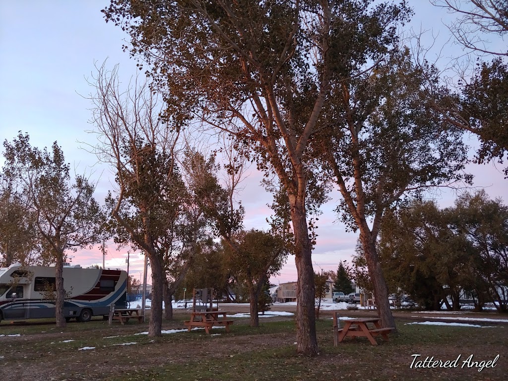 Warner RV Park | 196 5 Ave, Warner, AB T0K 2L0, Canada | Phone: (403) 642-7836