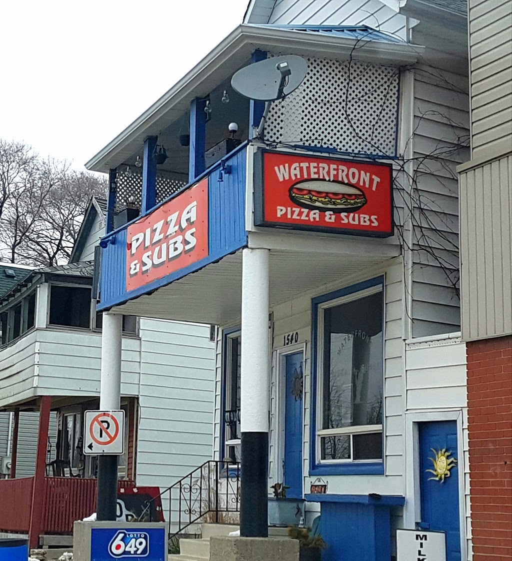 Waterfront Pizza And Subs | 1540 St Clair Pkwy, Courtright, ON N0N 1H0, Canada | Phone: (519) 867-2211