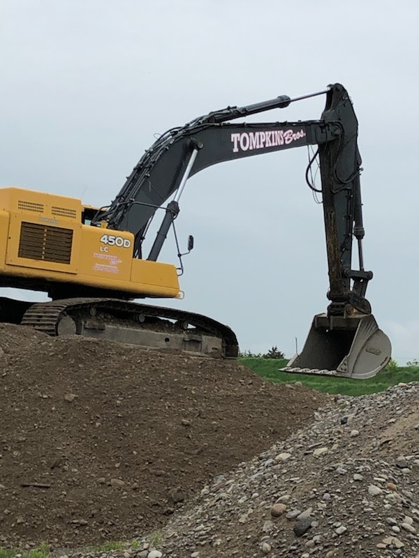 Tompkins Bros Aggregates & Excavating | 547 Glen Ross Rd, Frankford, ON K0K 2C0, Canada | Phone: (613) 962-0040
