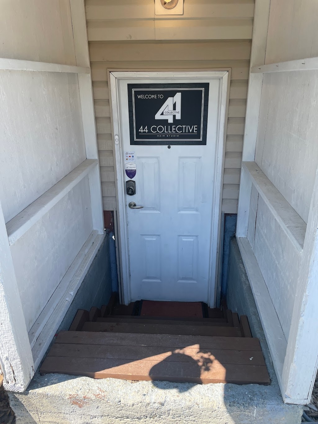 44 COLLECTIVE | 6077 Truesdale St, Duncan, BC V9L 2J1, Canada | Phone: (250) 709-9206