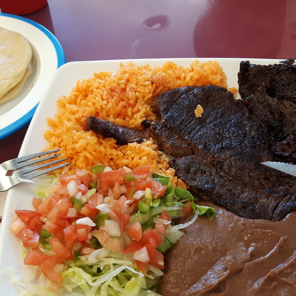 Mi Guanaquita | 120 Erie St S, Leamington, ON N8H 3B6, Canada | Phone: (519) 398-8110