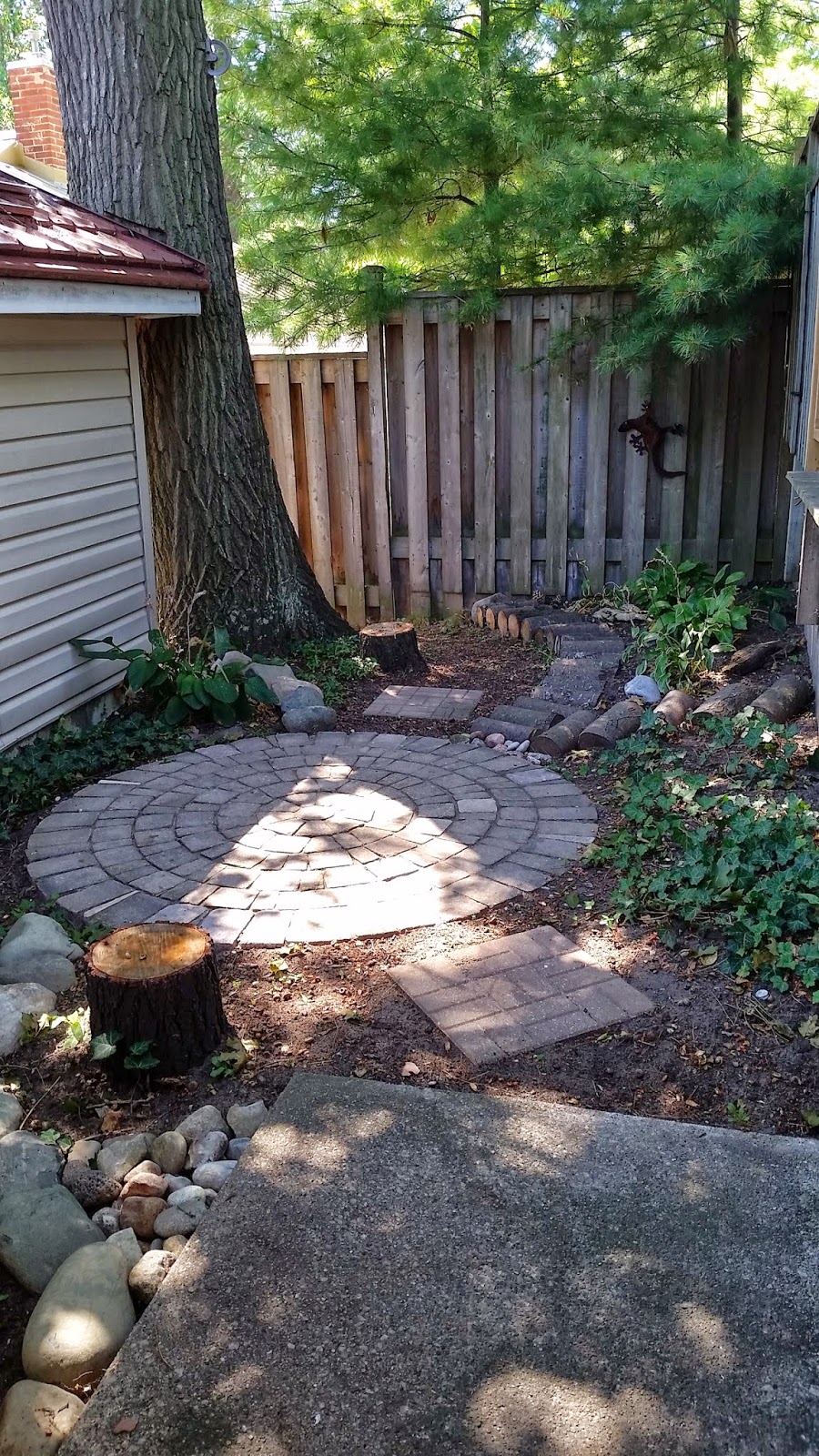 grandbendbeachhorizons | 25 Elmwood Ave A, Grand Bend, ON N0M 1T0, Canada | Phone: (519) 652-6644