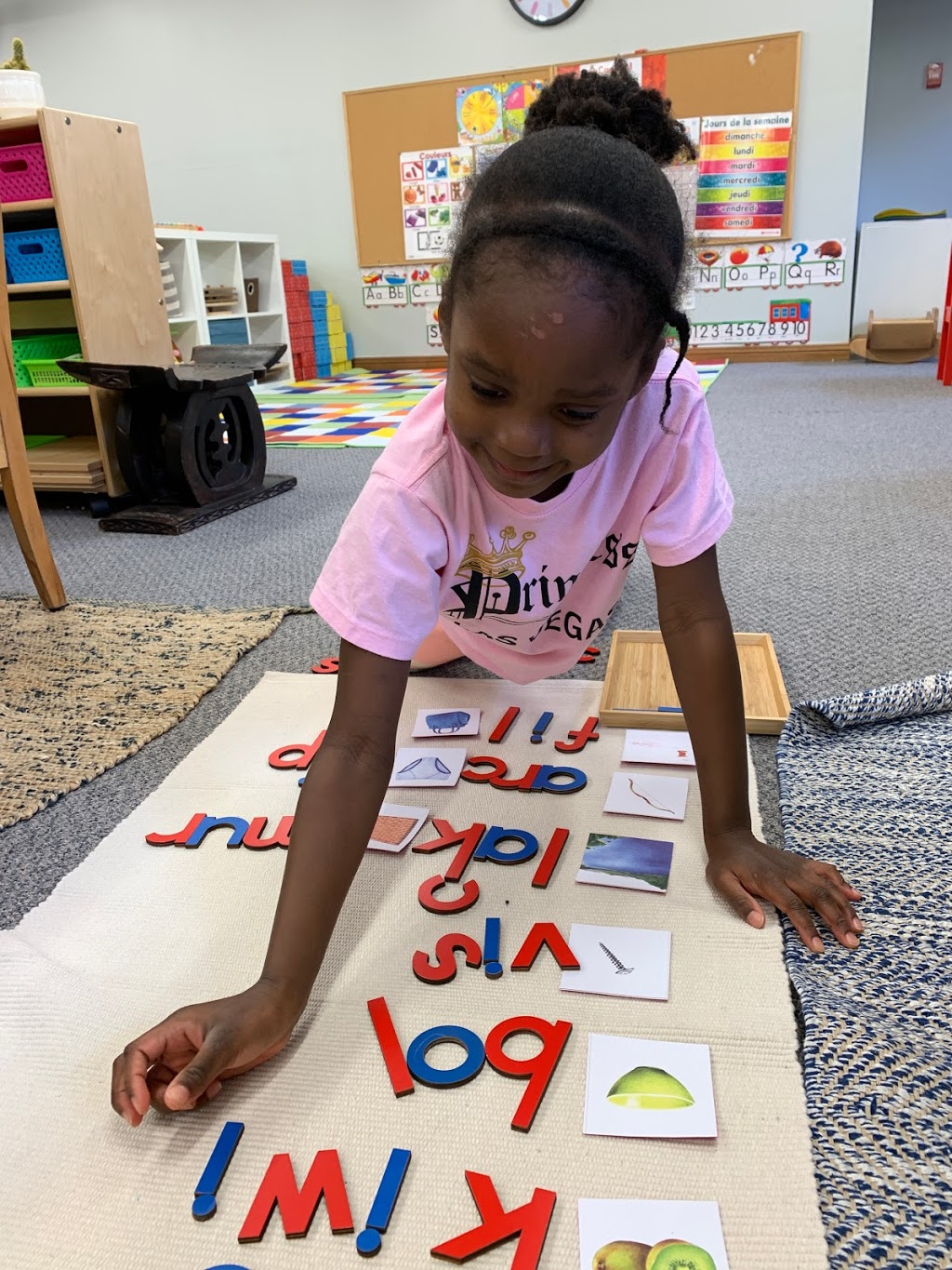 French 4 Tots | 1367 Altona Rd, Pickering, ON L1V 1M2, Canada | Phone: (416) 906-3846