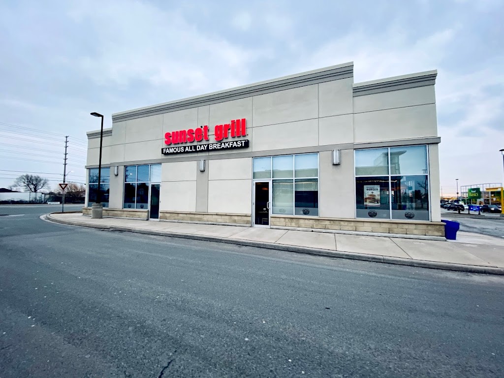 Sunset Grill | 7030 St Barbara Blvd, Mississauga, ON L5W 0E6, Canada | Phone: (905) 564-2544