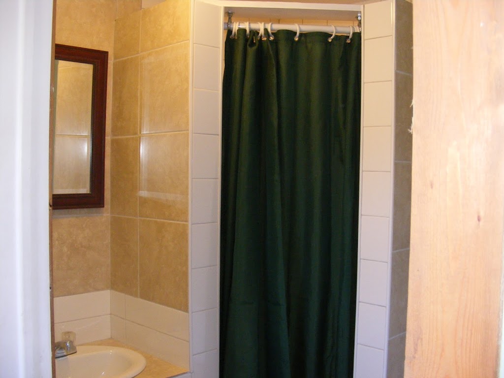 Mile Inn Motel | 151 Hwy 6, Wiarton, ON N0H 2T0, Canada | Phone: (519) 534-9805