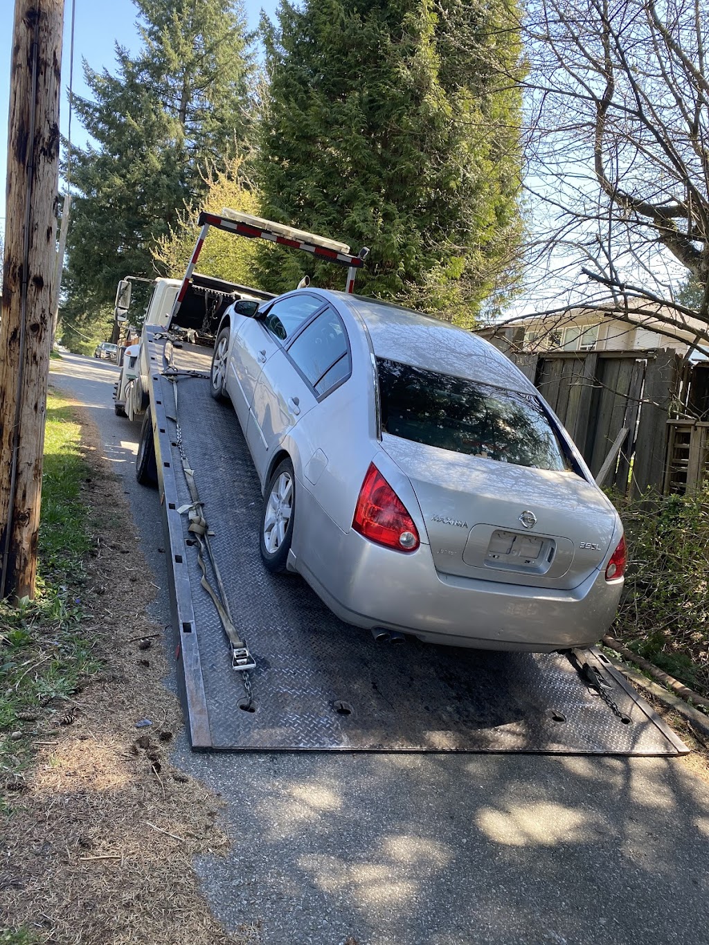Eagle scrap car removal cash for cars | 1655 Booth Ave, Coquitlam, BC V3K 1B8, Canada | Phone: (604) 710-2767