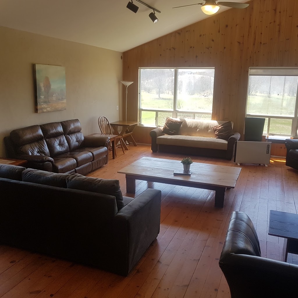 7 Bed Blue Mountain Tyrolean Chalet | 147 Kandahar Ln #35R, The Blue Mountains, ON L9Y 0N8, Canada | Phone: (705) 888-0660
