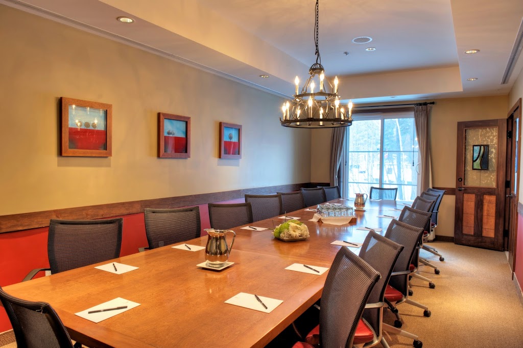 Ermitage du Lac | 150 Chemin du Curé Deslauriers, Mont-Tremblant, QC J8E 1C9, Canada | Phone: (819) 681-2222