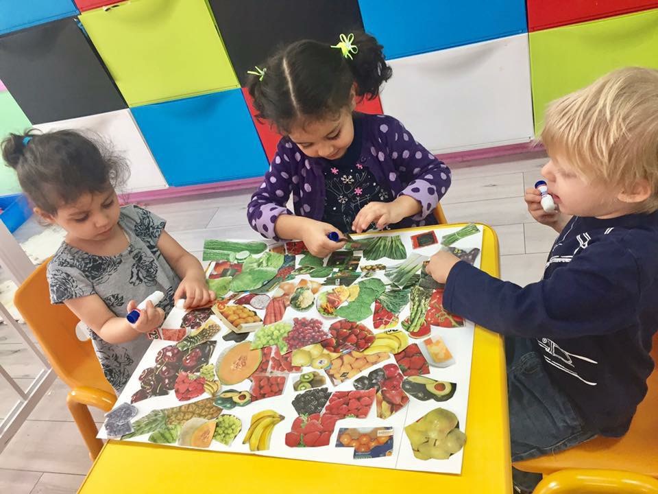 Garderie Les Poussins du Monde Inc | 6871 Rue Hochelaga, Montréal, QC H1N 1Y5, Canada | Phone: (514) 245-0812