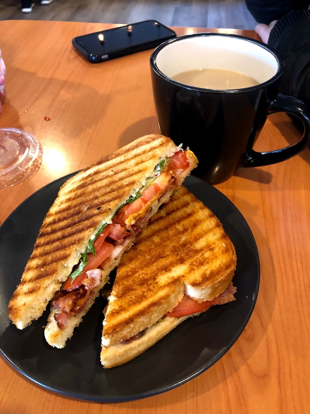 Cali.Co Cafe | 1 Allan St, Miramichi, NB E1V 6A9, Canada | Phone: (506) 625-5282