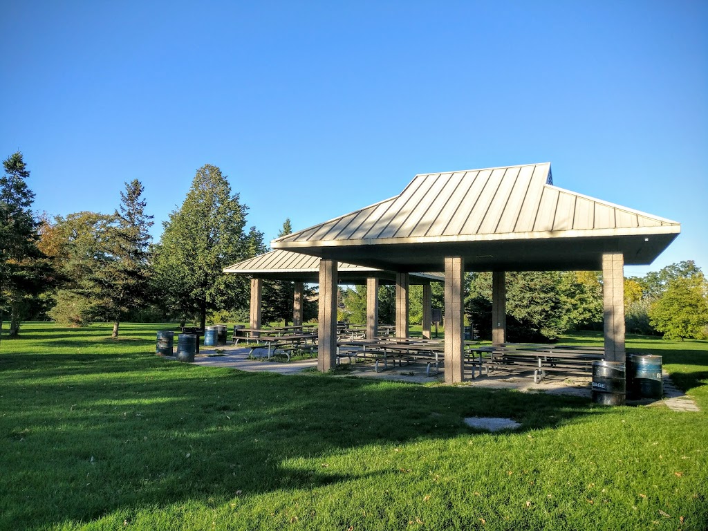 Paul Coffey Park | park | 3430 Derry Rd E, Mississauga, ON L4T 1A9, Canada | 9056154100 OR +1 905-615-4100