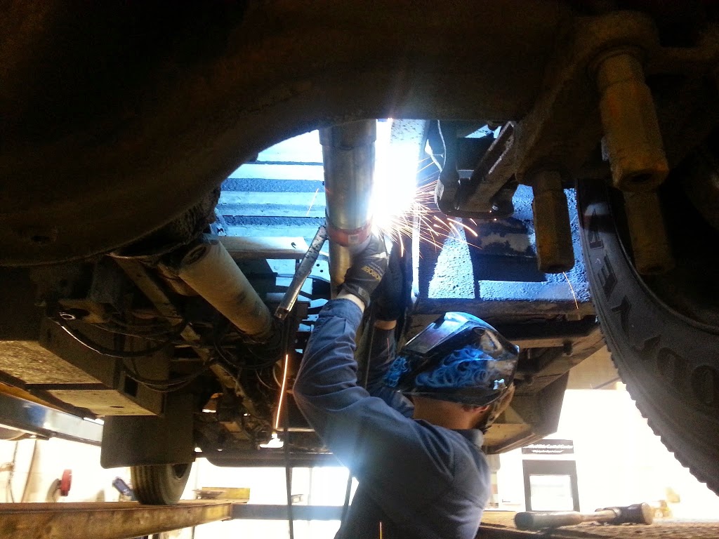 Carline Automotive | Bay 6, 727 33 St NE, Calgary, AB T2A 6M6, Canada | Phone: (403) 273-4506