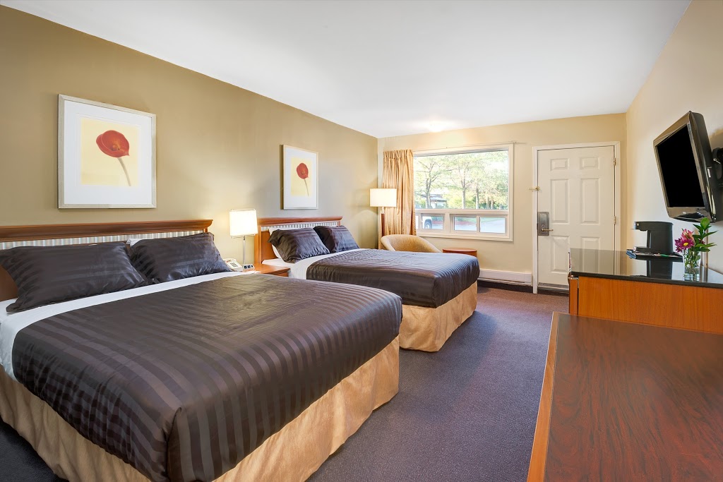 Howard Johnson Inn Lindsay | 354 Lindsay St S, Lindsay, ON K9V 4R4, Canada | Phone: (705) 324-0314
