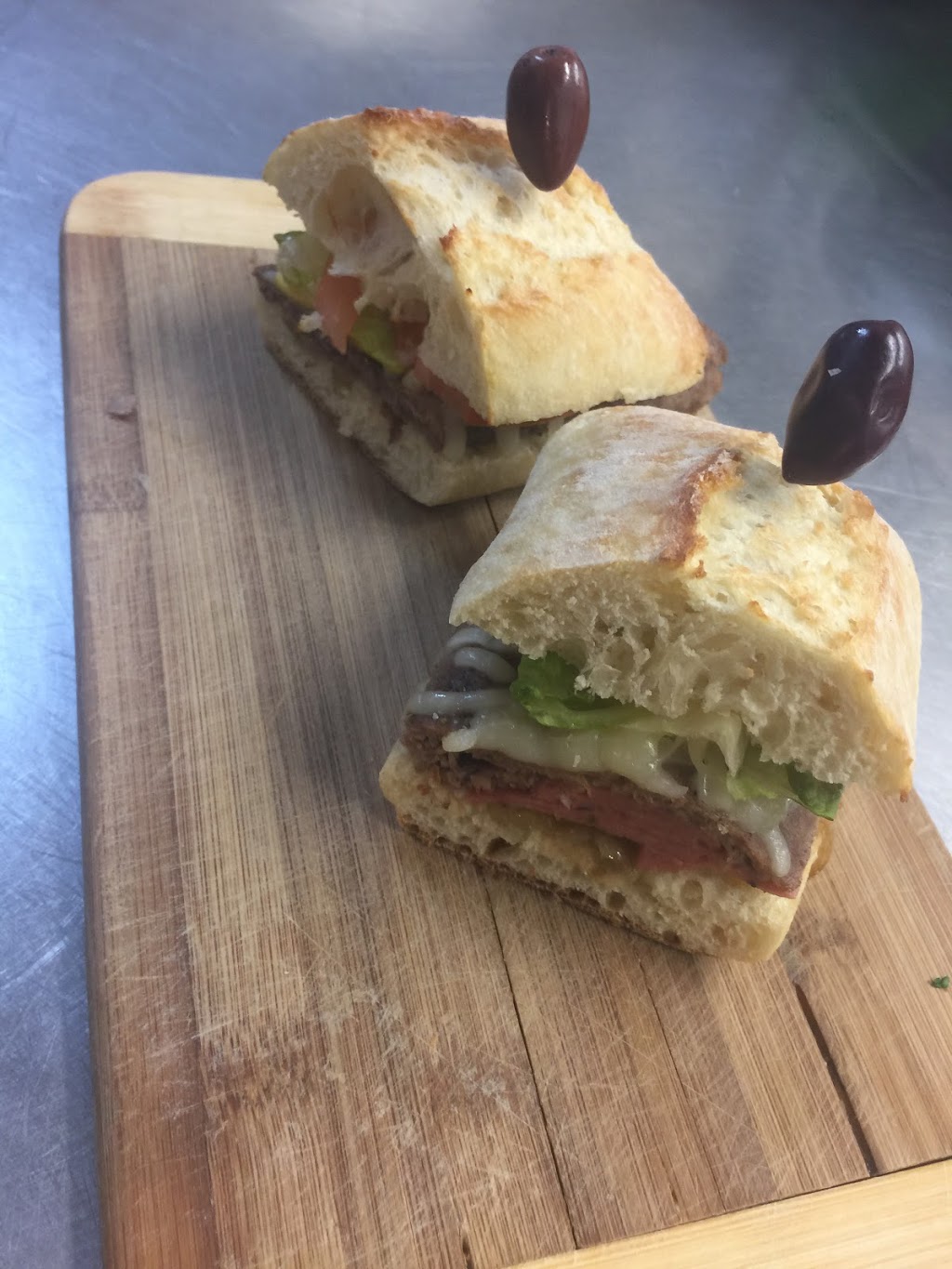 Presto Panini | 4605 Rue Fairway, Montréal, QC H8T 1B7, Canada | Phone: (514) 634-0005