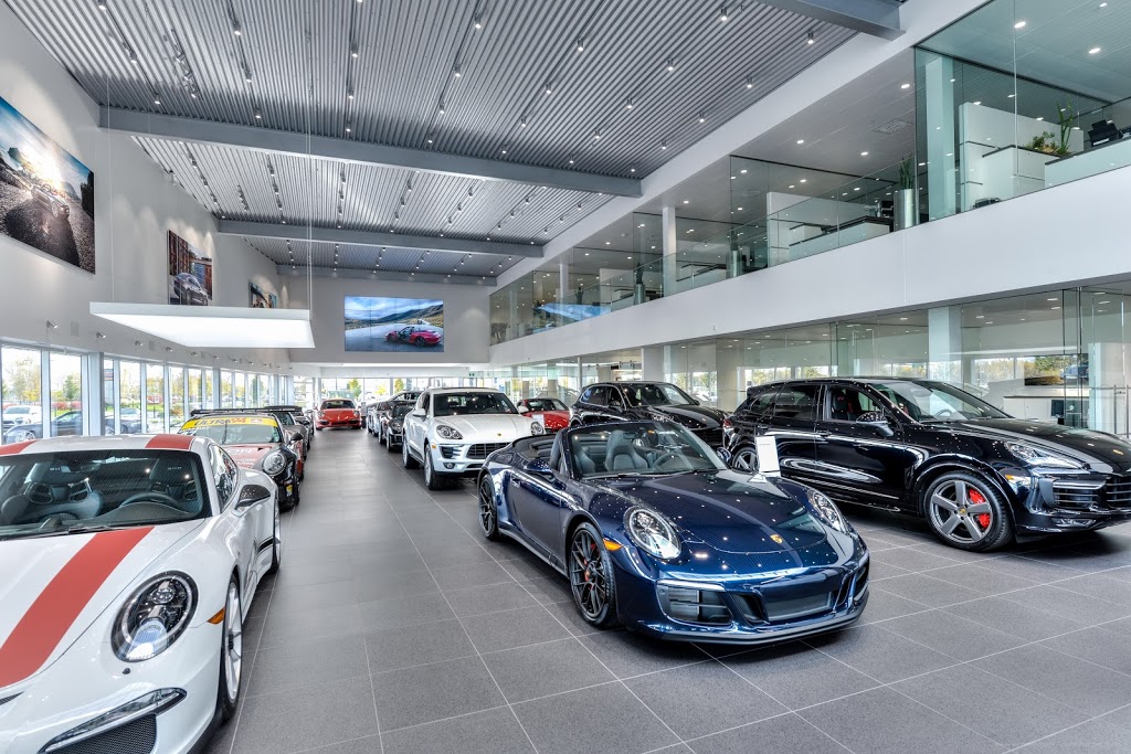 Porsche Rive-Sud | St-Hubert | 1375 Boulevard des Promenades, Saint-Hubert, QC J3Y 5K2, Canada | Phone: (450) 463-0044