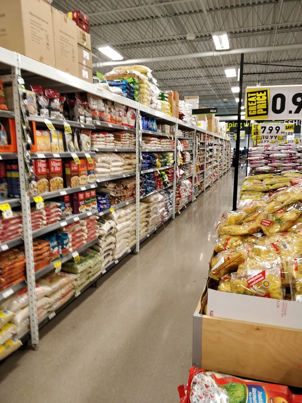 FreshCo Huron Church & Tecumseh | 1550 Huron Church Rd Unit #1, Windsor, ON N9C 3Z3, Canada | Phone: (519) 252-7664