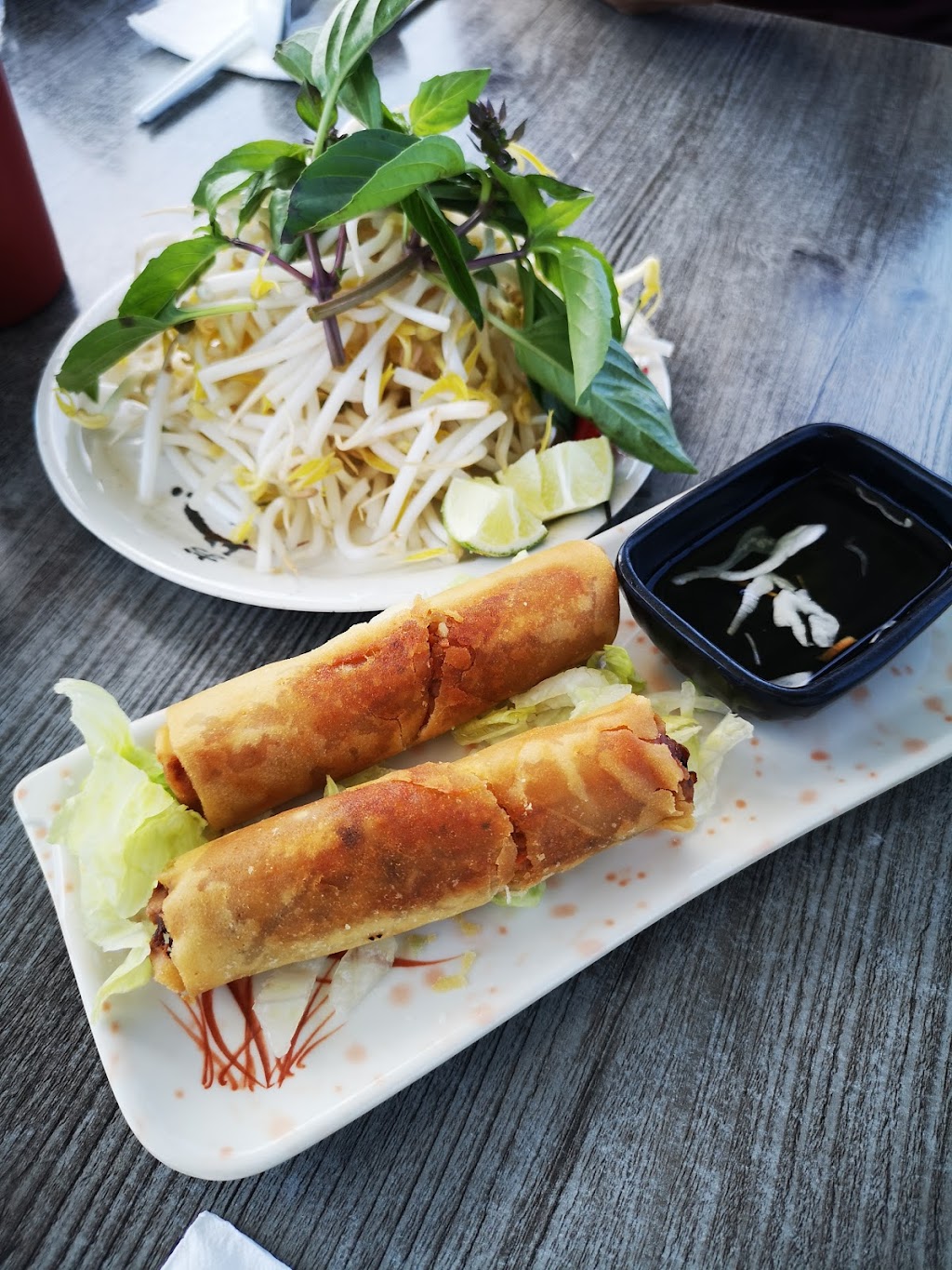 Kanata Noodle House 2 | 4049 Carling Ave, Kanata, ON K2K 2A4, Canada | Phone: (613) 435-8817