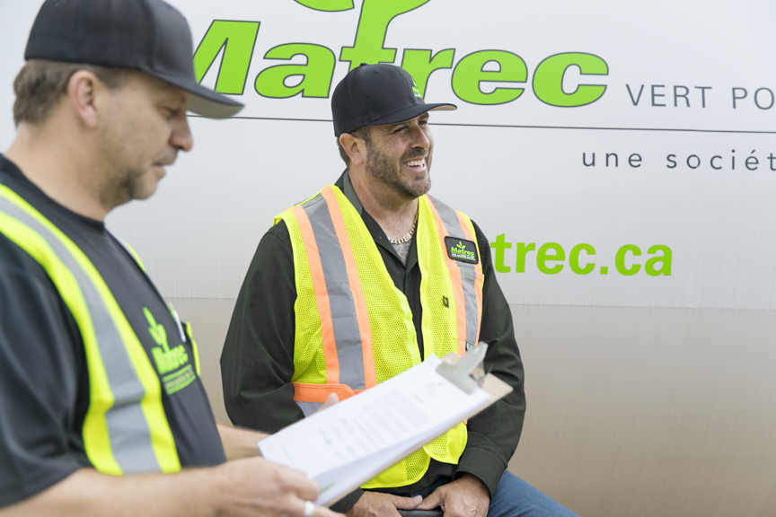 Matrec - Drummondville Hauling | 1005 Rue Rhéa, Drummondville, QC J2B 8A9, Canada | Phone: (819) 395-4355
