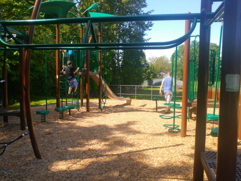 Bateman Park | 34638 Bateman Rd, Abbotsford, BC V2S 7Y8, Canada