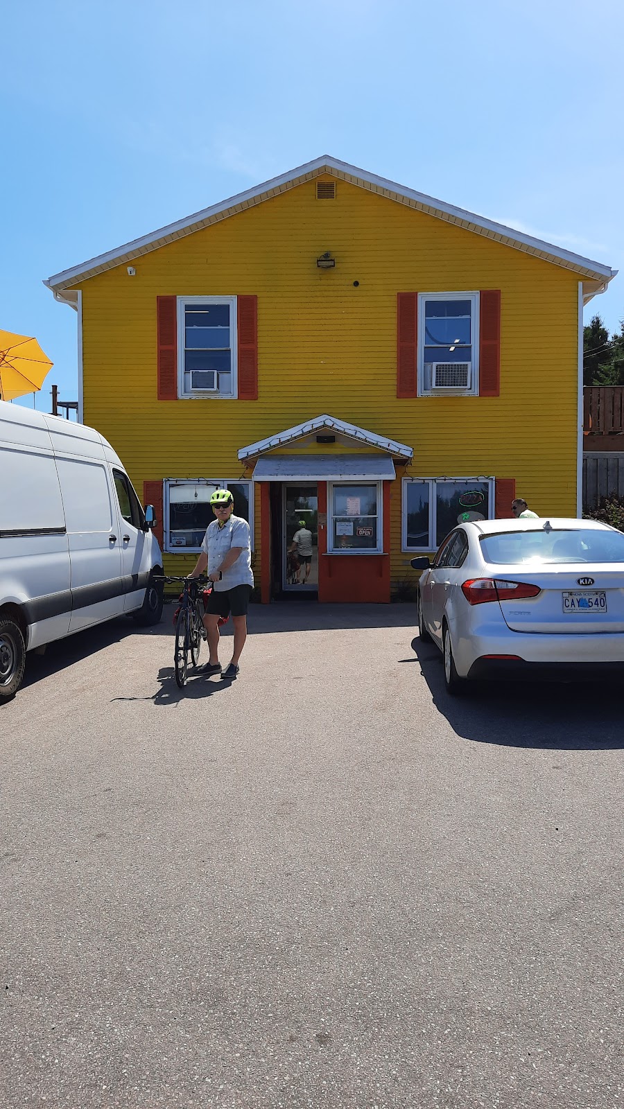 Seaside Bakery | 351 All Weather Hwy, Souris, PE C0A 2B0, Canada | Phone: (902) 687-2653