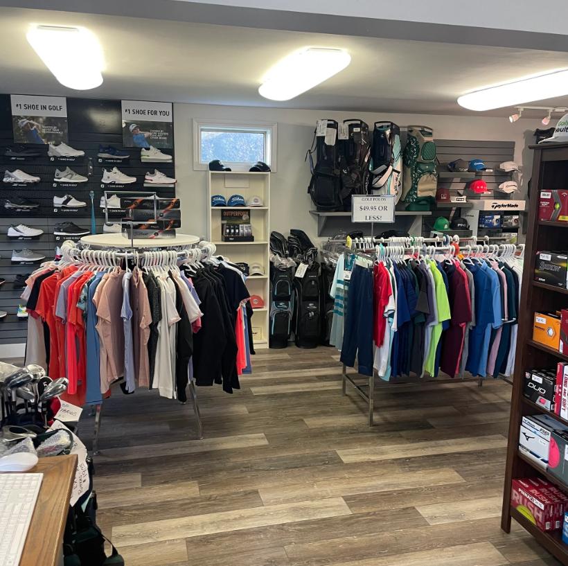 Golf Vault | 2631 Kingsway Dr, Kitchener, ON N2C 1A7, Canada | Phone: (519) 748-1444