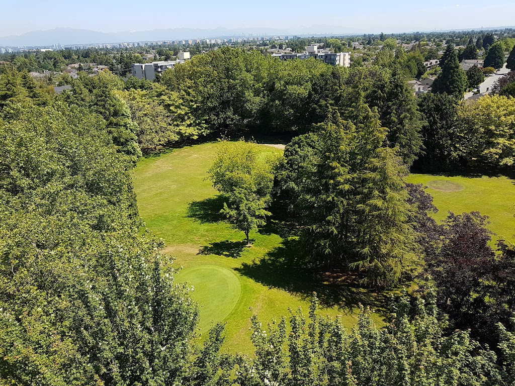 West Richmond Pitch & Putt Golf Course | point of interest | 9751 Pendleton Rd, Richmond, BC V7E 4M1, Canada | 6042047888 OR +1 604-204-7888