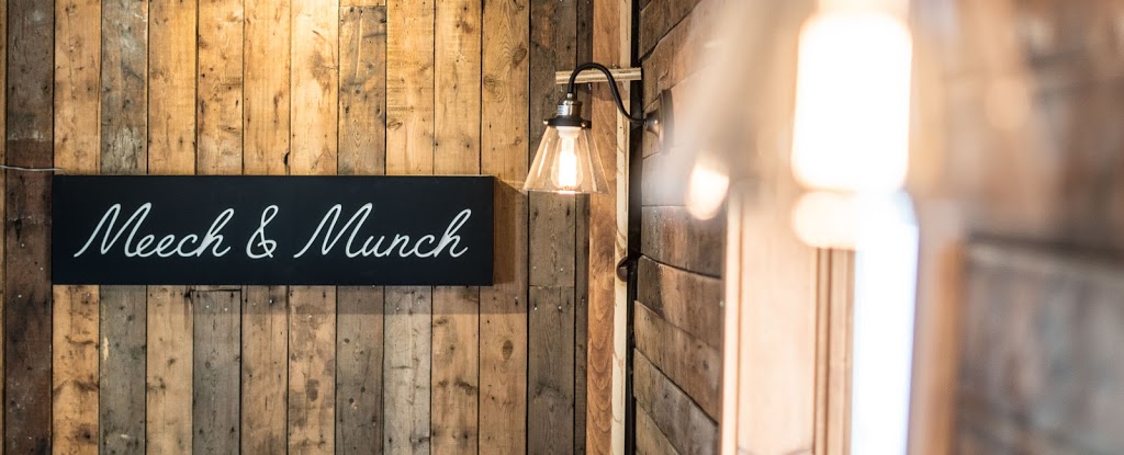 Meech & Munch | 205 Chemin Old Chelsea, Chelsea, QC J9B 1J3, Canada | Phone: (819) 827-1761