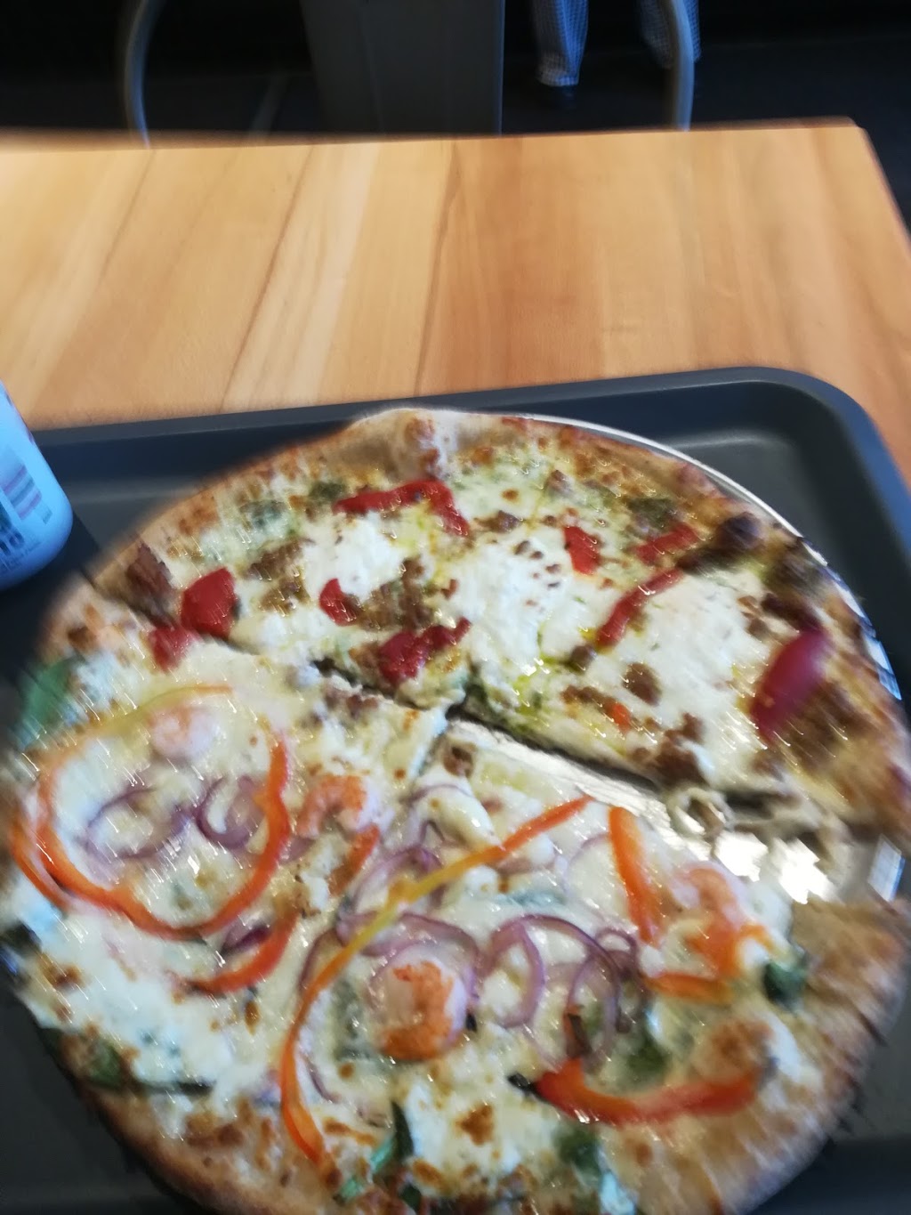 Pizzeria Bros | 16952 Route Transcanadienne, Kirkland, QC H9H 0C5, Canada | Phone: (514) 726-6666