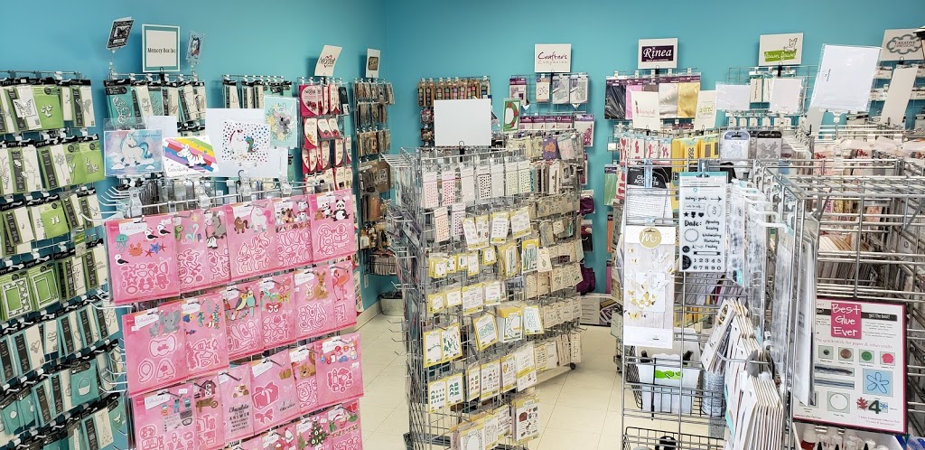 Scrap Chicks | Box 479, 777 Cedar Ave Unit 6, Oakbank, MB R0E 1J0, Canada | Phone: (204) 444-2209