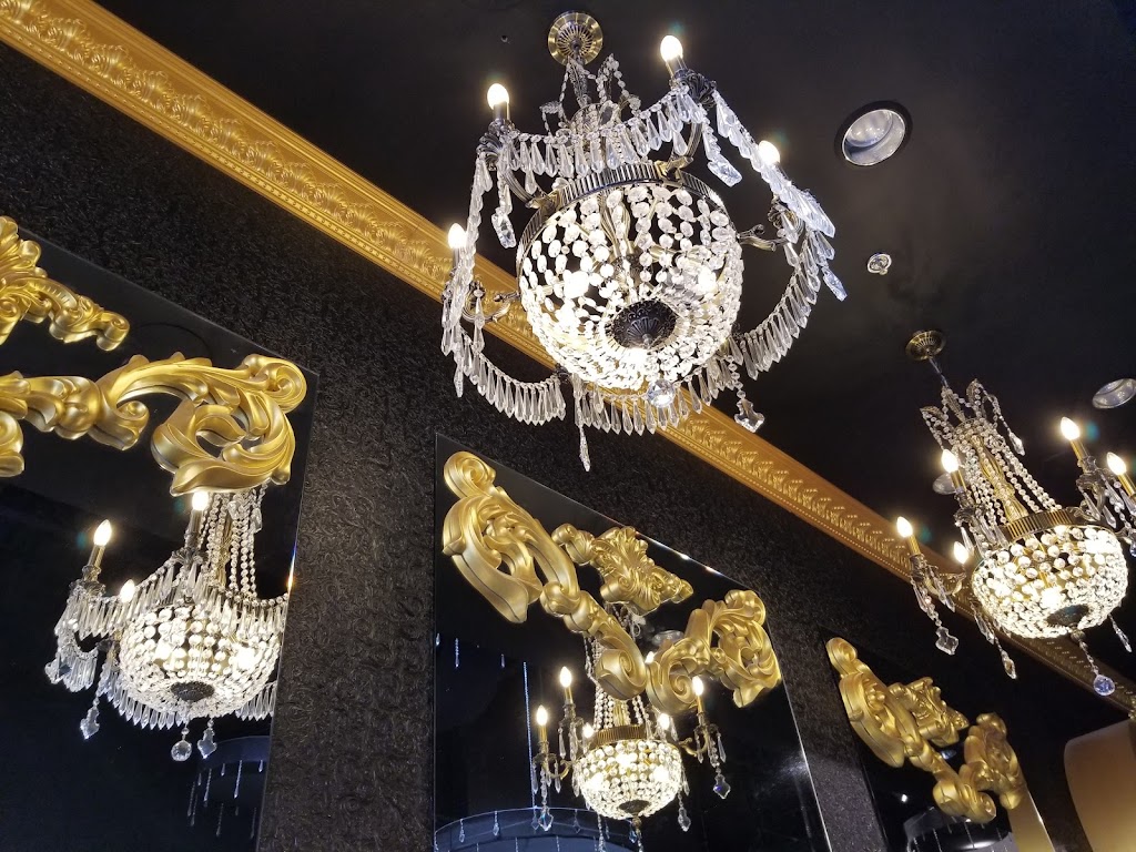 Sh Boutique Salon | 11 Disera Dr, Thornhill, ON L4J 0A7, Canada | Phone: (905) 881-8282