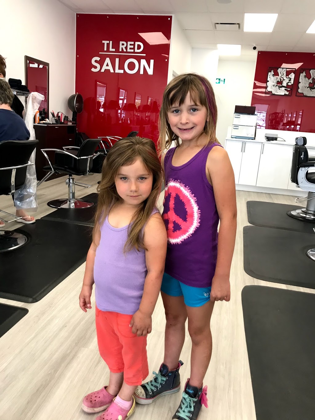 TL Red Salon | 960 Yankee Valley Blvd SE Unit 304, Airdrie, AB T4A 2E4, Canada | Phone: (587) 254-6619