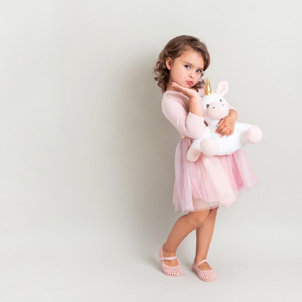 Candace Woods Photography | 938 Gibsons Way Unit 207, Gibsons, BC V0N 1V7, Canada | Phone: (778) 847-1783