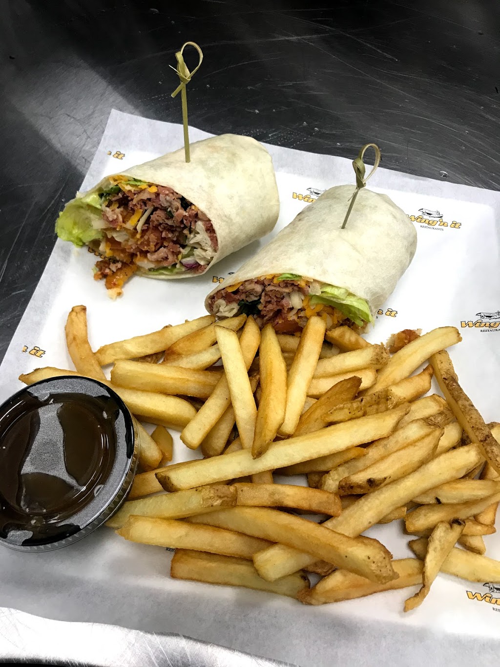 Wingn It | 3003 43 Ave, Stony Plain, AB T7Z 1L1, Canada | Phone: (780) 968-1795