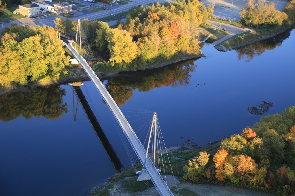 Pont Famille Beshro | 1055 Rue Notre Dame N, Sainte-Marie, QC G6E 2L2, Canada