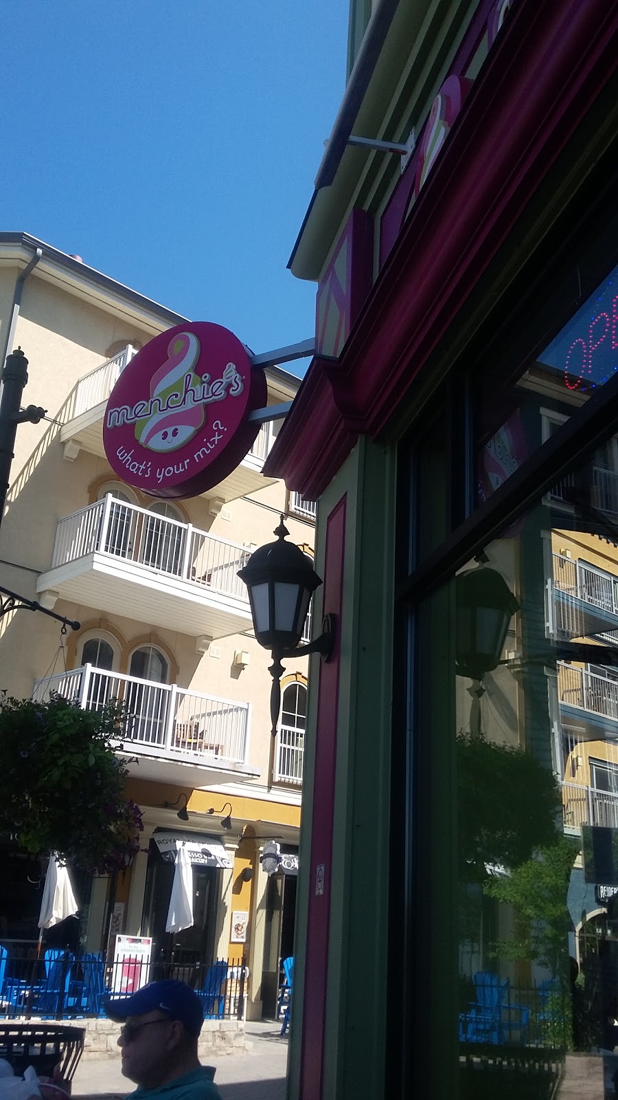 Menchies | Right across from Sunset Grill, 170 Jozo Weider Blvd Unit 21, The Blue Mountains, ON L9Y 0V2, Canada | Phone: (705) 446-9866