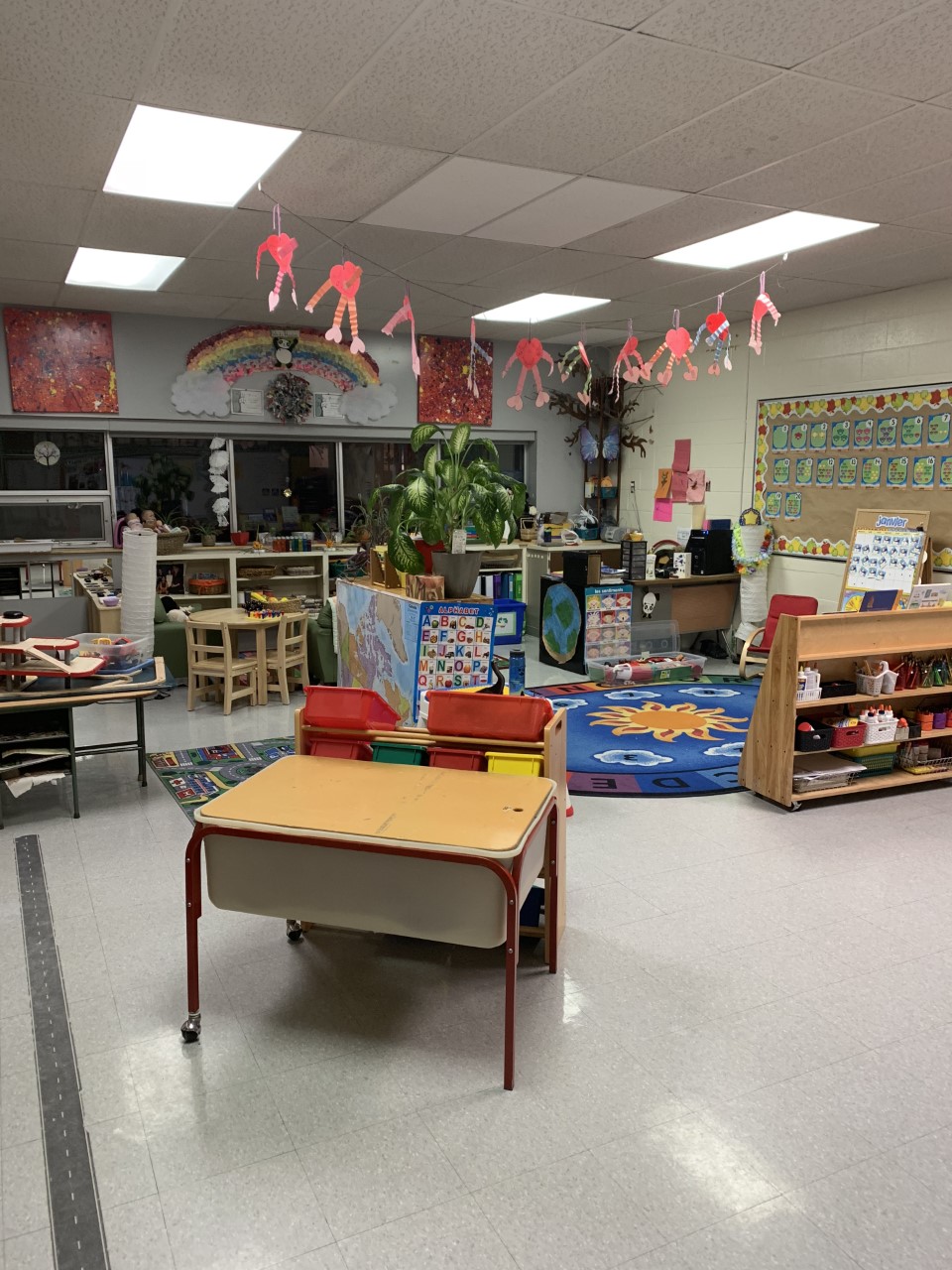 Petits Pandas Preschool | 205 Montreal Ave N, Saskatoon, SK S7L 3N6, Canada | Phone: (306) 659-7339