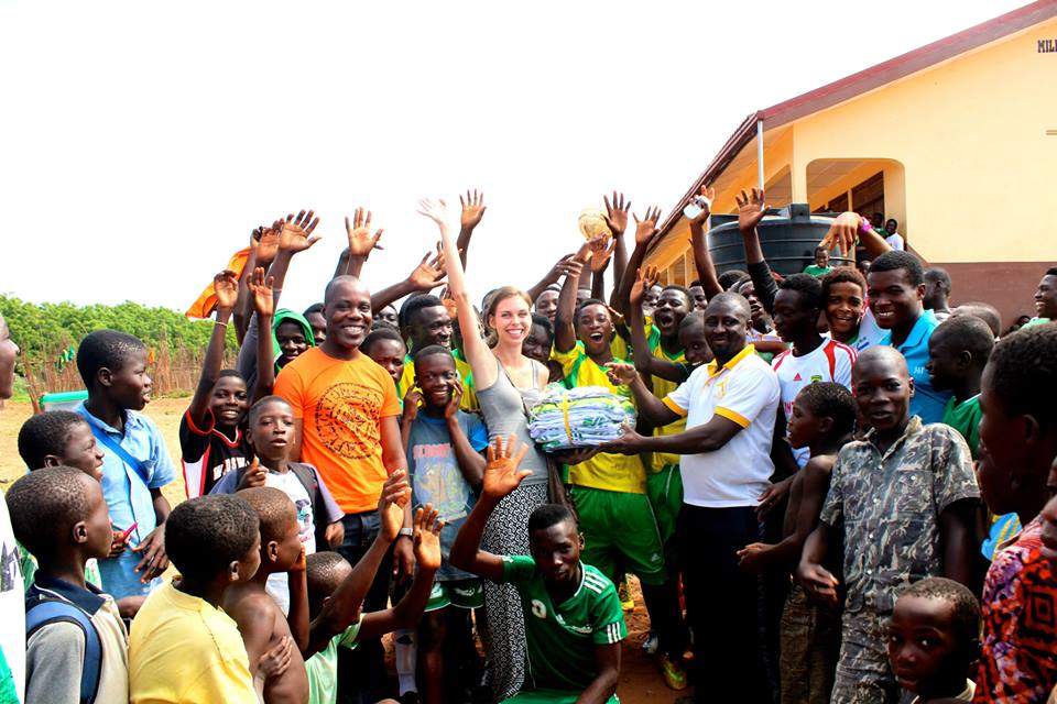 Beckys Foundation | h/32, Ohia Ma Adwen, Korle-bu Road, Senya Beraku, Ghana, Guelph, ON N1H 7G1, Canada | Phone: 024 810 5095
