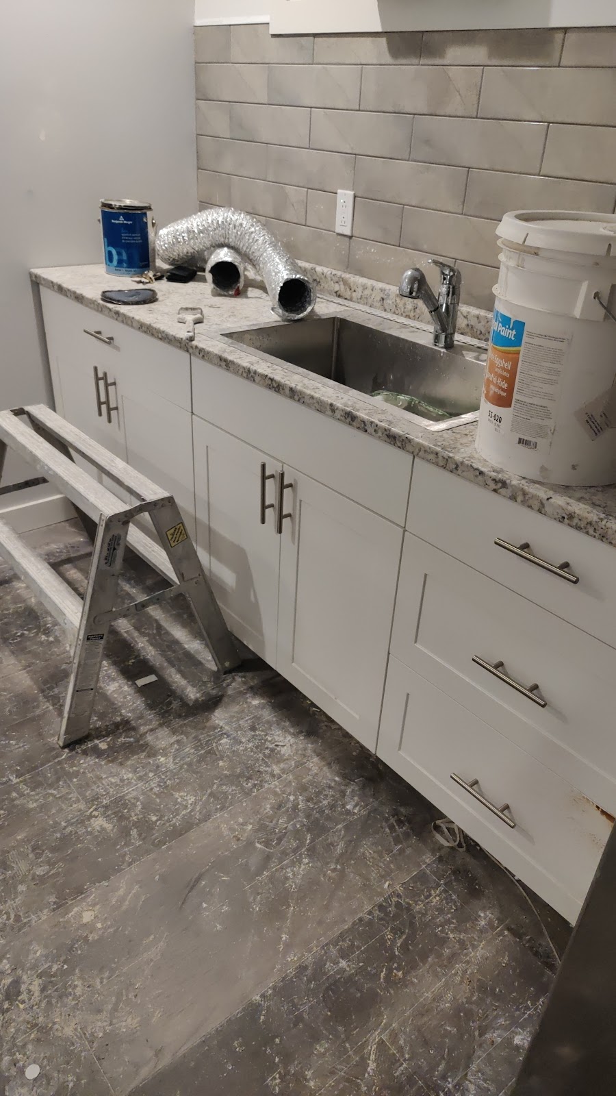 Tech Reno Ltd. | 12318 Barlow Trail NE Unit #135, Calgary, AB T3N 2A9, Canada | Phone: (403) 583-2000