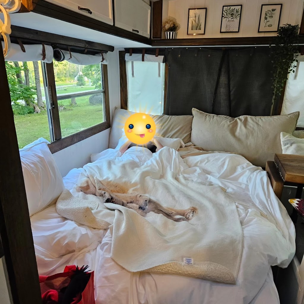 Grotto Getaway | 4510 Hwy 6, Miller Lake, ON N0H 1Z0, Canada | Phone: (519) 795-7575