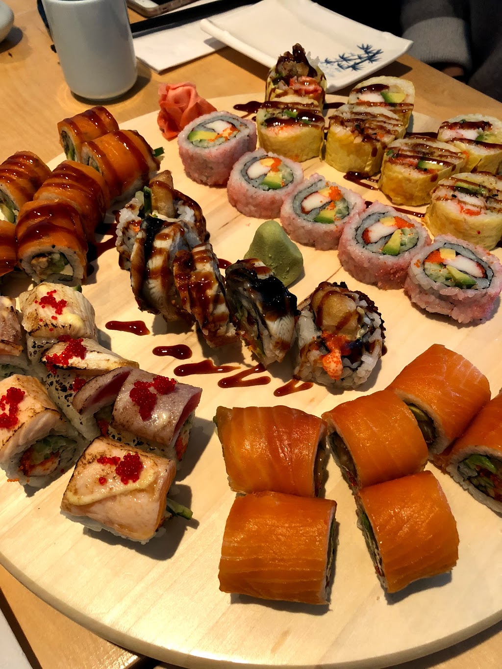 H2O Sushi | 475 Avenue Dumont #105, Dorval, QC H9S 5W2, Canada | Phone: (514) 633-6629