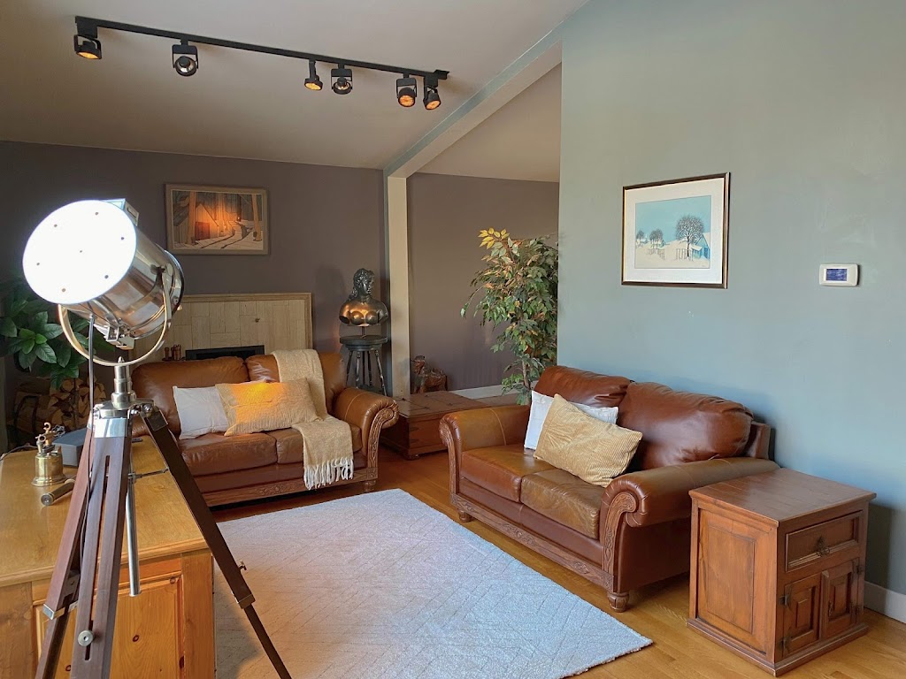 Antoine Levesque Design Intérieur | 708 Rue Principale, Piedmont, QC J0R 1K0, Canada | Phone: (450) 712-2944