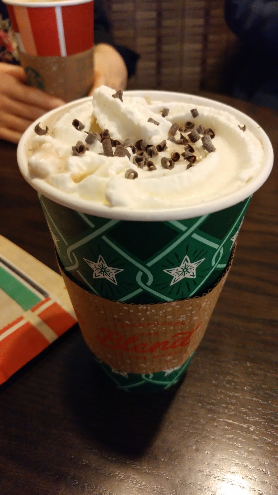 Starbucks | 6476 176 St #703, Surrey, BC V3S 4G3, Canada | Phone: (604) 574-5106