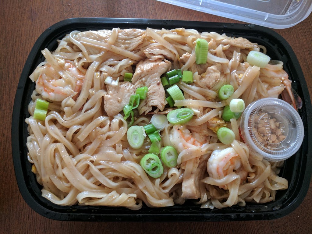 Bowmanville Thai | 9 King St E, Bowmanville, ON L1C 1N2, Canada | Phone: (905) 697-6262