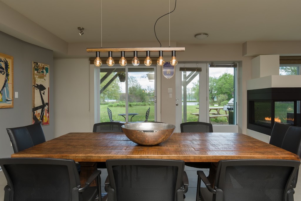 Aux Marées du Mont Ste-Anne | 8990 Bd Sainte-Anne, Château-Richer, QC G0A 1N0, Canada | Phone: (418) 648-9490